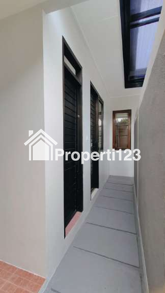 Rumah siap huni lokasi strategis di Delatinos BSD - 7