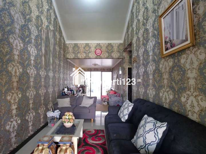 Rumah Siap Huni The Royal Residence Pulo Gebang Jakarta Timur - 2