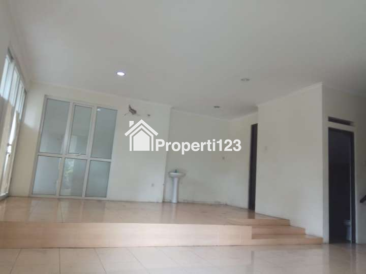 Dijual rumah di komplek Greencourt Boulevard Raya, Kapuk, Cengkareng, Jakarta Barat - 3