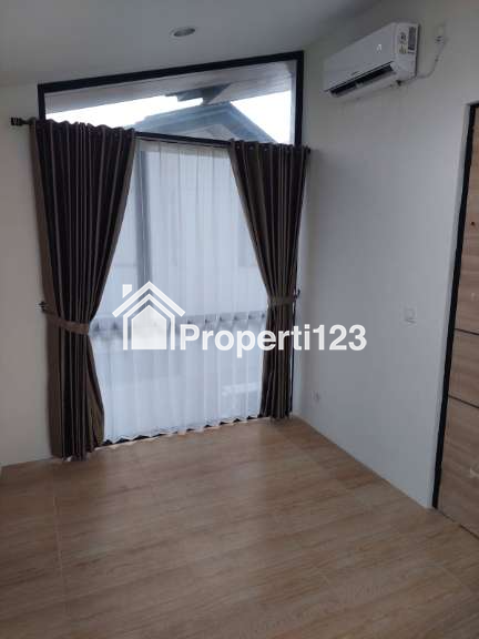 JUAL / OVER KREDIT RUMAH AREA KARAWACI DEKAT PINTU TOL - 6
