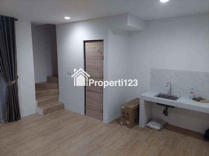 JUAL / OVER KREDIT RUMAH AREA KARAWACI DEKAT PINTU TOL - 3