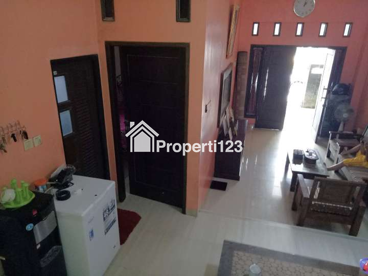 Rumah Strategis Cluster Terdepan Taman Harapan Baru Bekasi - 7