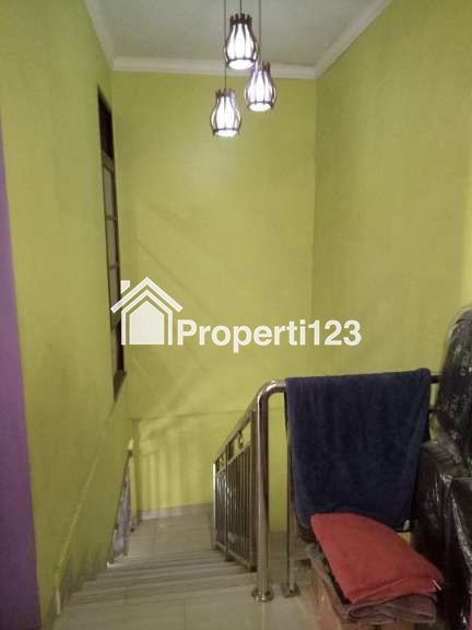Rumah Strategis Cluster Terdepan Taman Harapan Baru Bekasi - 13