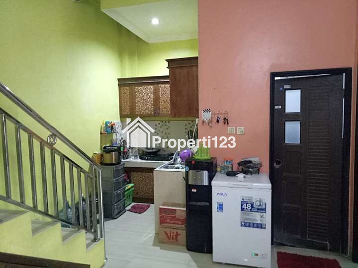 Rumah Strategis Cluster Terdepan Taman Harapan Baru Bekasi - 4