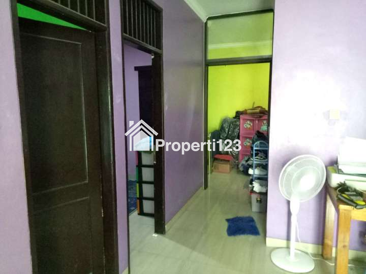 Rumah Strategis Cluster Terdepan Taman Harapan Baru Bekasi - 10