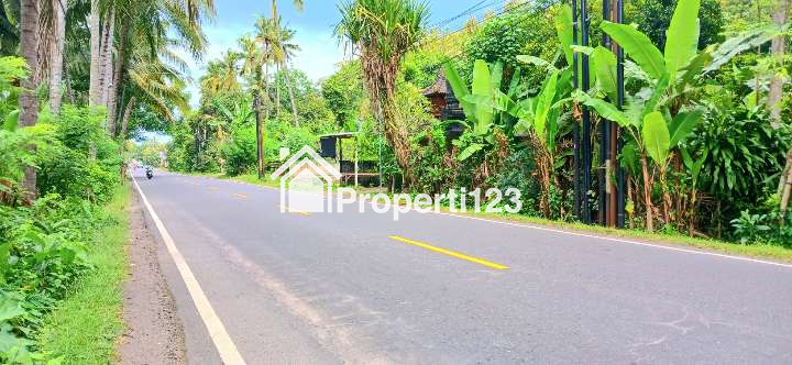 Disewakan Tanah 1500 m2 Jl Padangbai Antiga Manggis Karangasem Bali - 2