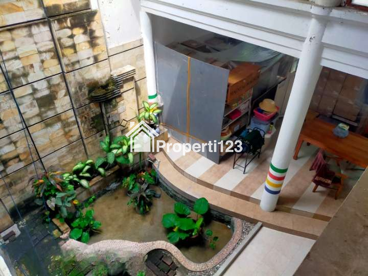 Nego sampai deal rumah rokan pusat kota surabaya 3,5 M nego - 2