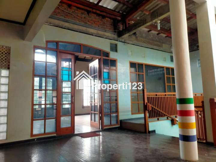 Nego sampai deal rumah rokan pusat kota surabaya 3,5 M nego - 3