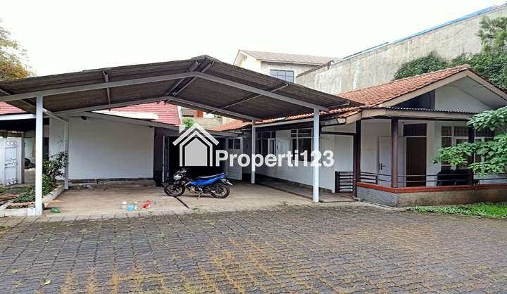RUMAH KOLONIAL UNTUK KOMERSIAL SUPER STRATEGIS  DI JL. RIAU-MARTADINATA BANDUNG - 6