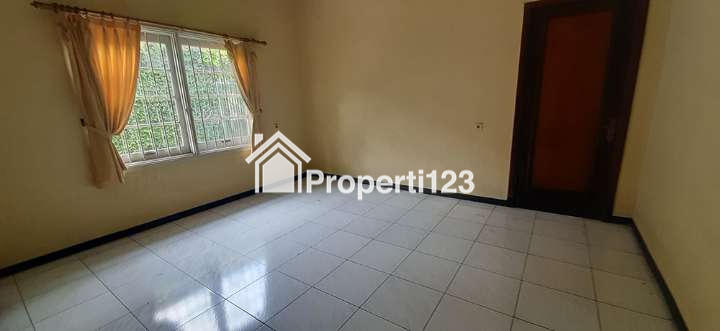 RUMAH KOLONIAL UNTUK KOMERSIAL SUPER STRATEGIS  DI JL. RIAU-MARTADINATA BANDUNG - 8