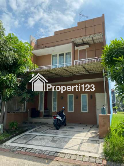Disewakan Rumah Semi Furnished di Pakuwon City Surabaya - 1