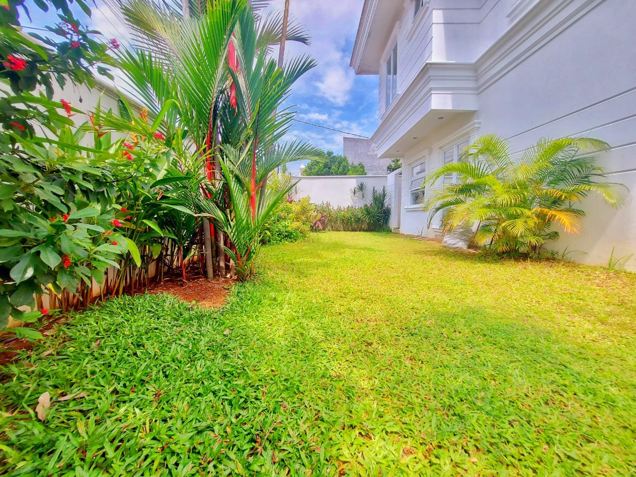 Dijual Murah Rumah Cluster di Jln Pejaten Barat Pasar Minggu Jakarta Selatan - 4