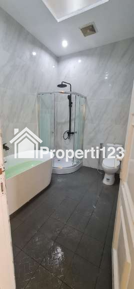 Jual Rumah Mewah turun harga 2,5 M to 1,8 M dekat kampus UII Jogja - 8