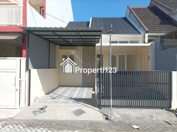 Dijual Rumah Baru Gress Siap Huni Lokasi Sawojajar Malang - 1