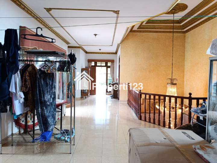 Rumah second hook di Bukit Novo Pancoran Mas Depok - 11