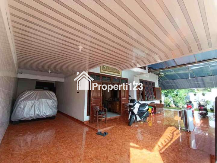 Rumah second hook di Bukit Novo Pancoran Mas Depok - 3