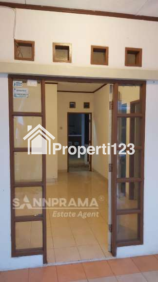 Rumah second dalam perumahan di Bojongsari Depok - 5
