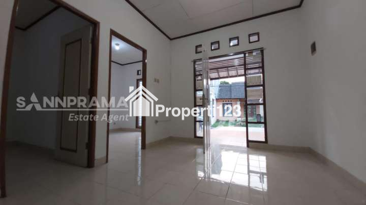 Rumah second dalam perumahan di Bojongsari Depok - 8