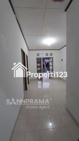 Rumah second dalam perumahan di Bojongsari Depok - 3