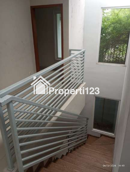Di Jual Rumah Minimalis Siap Huni Di Bintaro Sektor 3A - 8