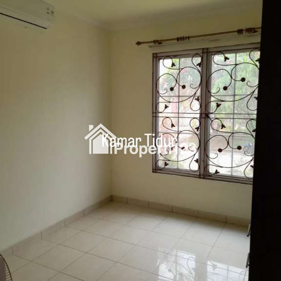 Di Jual Rumah Mewah Besar Siyap Huni Di Kota Wisata Cibubur - 4