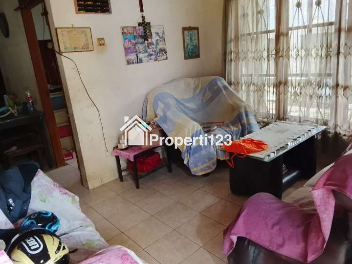 BU Rumah second Lt 200 m2 harga 450 juta di Pekapuran Depok - 5