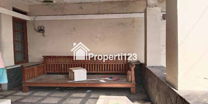 RUMAH DI CISARANTEN KULON ARCAMANIK BANDUNG - 15