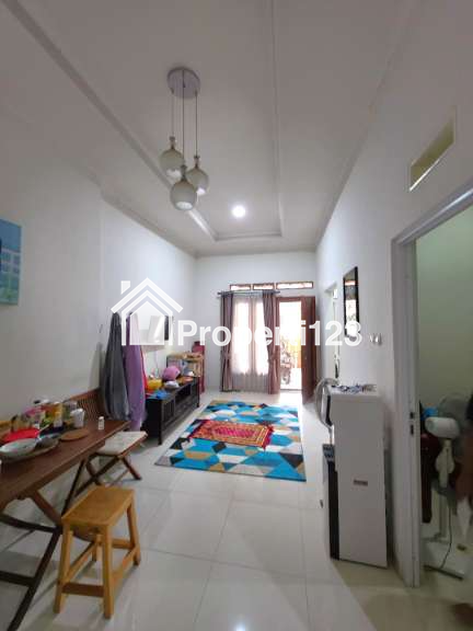 Rumah Bagus Siap Huni Duta Bumi Harapan Indah Bekasi - 5