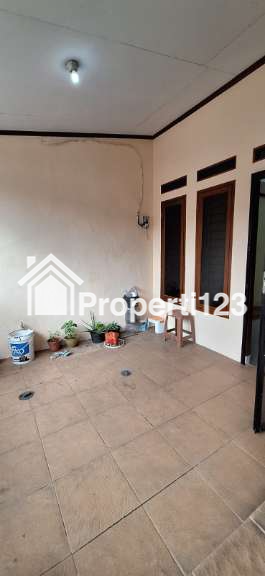 Disewakan Rumah Perumahan Villa Tomang Baru Tangerang - 2
