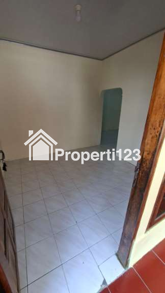 Dijual Cepat Rumah di Pucang Gede Timur - 1
