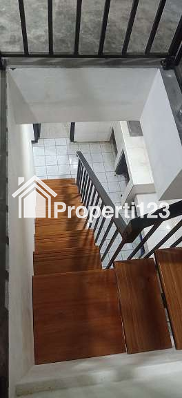 RUMAH MINIMALIS MODERN DI JL. CIGADUNG DAGO BANDUNG - 7