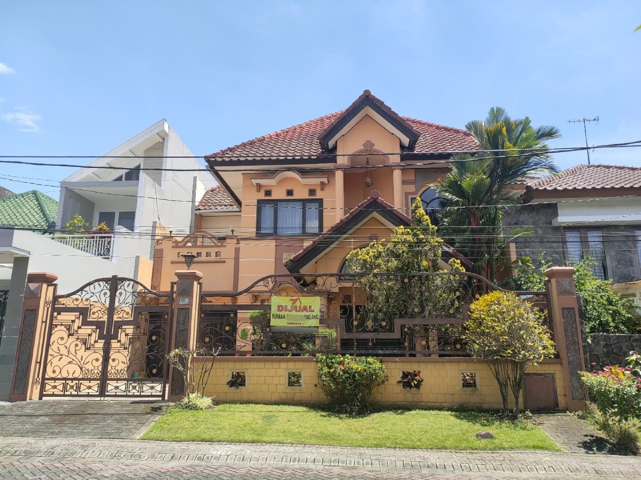 Rumah Malang Strategis Tengah Kota - 1