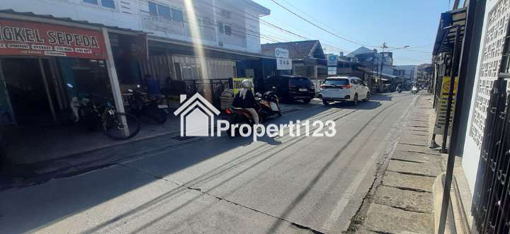 KONTRAKAN 4 PINTU DAN WARUNG KAWASAN STRATEGIS DI JALAN CIGADUNG DAGO BANDUNG - 7