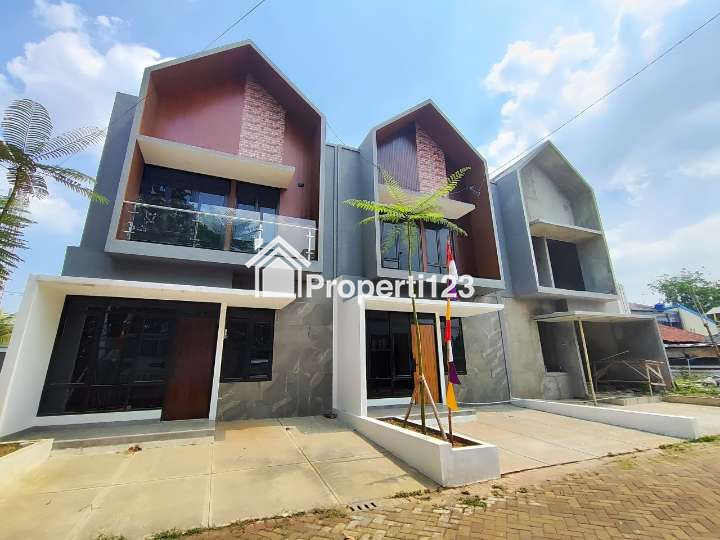 Rumah minimalis 2 lantai dekat gerbang tol Cimanggis Depok - 2