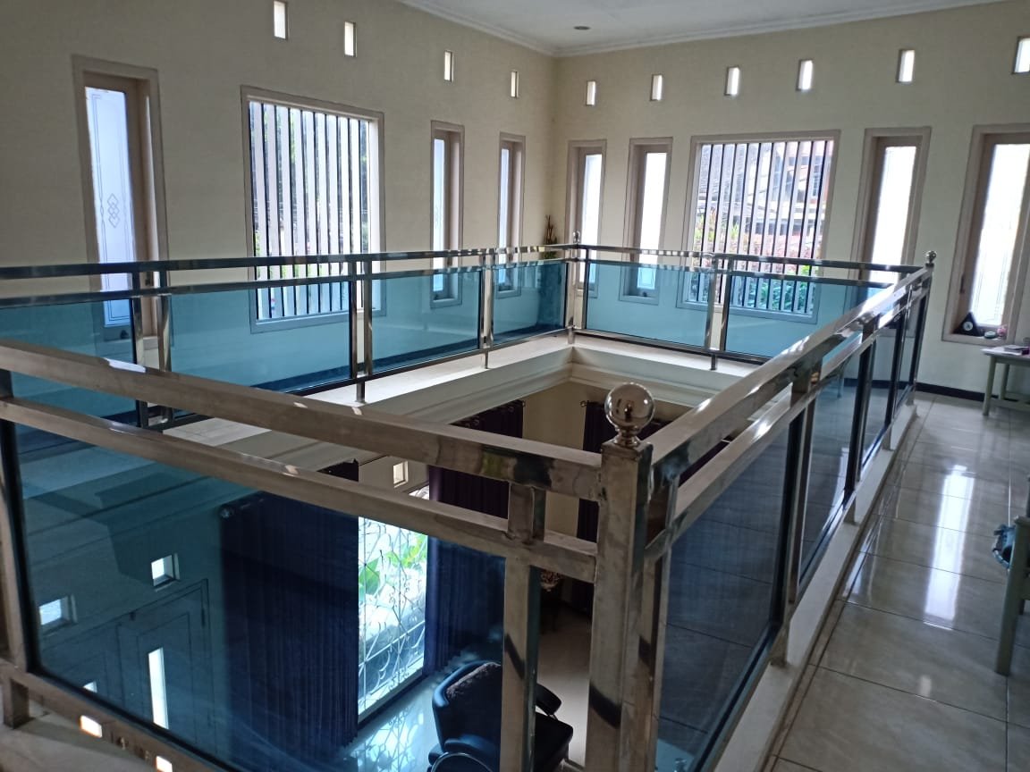 Rumah Mewah Di Batu Malang - 8