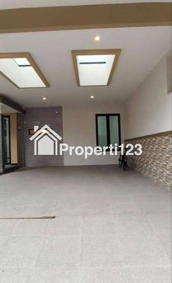 Rumah Baru Gress Lokasi Gayungsari Pagesangan Surabaya Selatan - 6