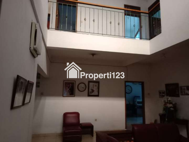 Dijual rumah komplek di Pondok Bambu, Duren Sawit, Jakarta Timur - 1