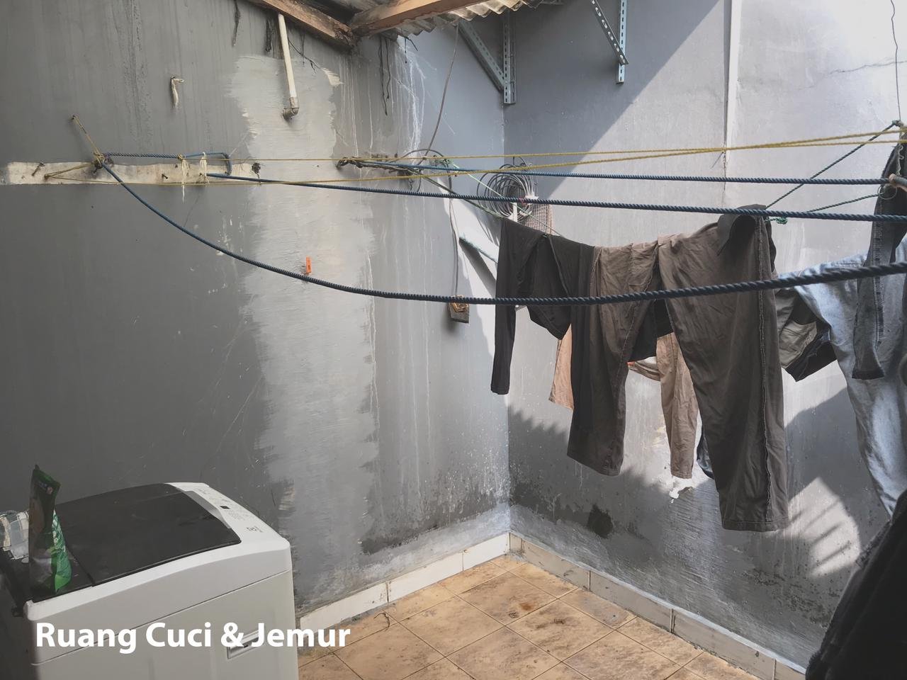 Dijual Rumah Strategis Dekat Mall & LRT Cibubur, Cimanggis, Depok - 8