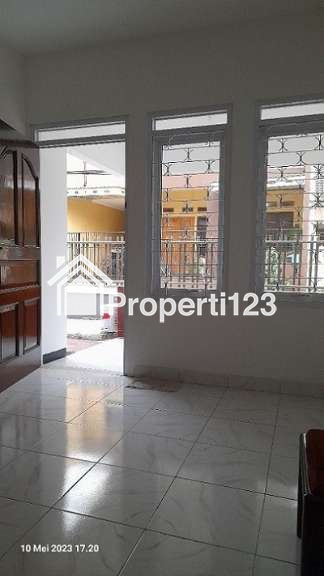 Disewakan Rumah 1,5 Lt dalam Komp Cempaka Putih Indah Jkt-Pus - 5