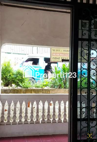 Di Jual Rumah Dekat Pintu Tol Sawangan - 8