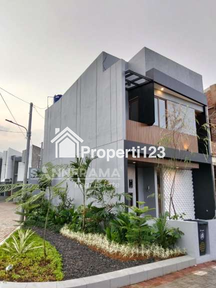 Rumah Resort 2 lantai strategis di Curug Bojongsari Depok - 4