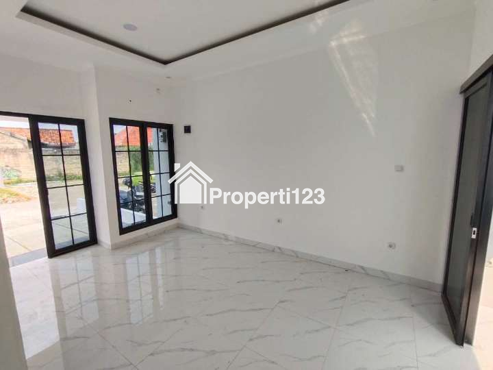 Rumah minimalis 2 lantai dekat gerbang tol Sawangan di Grogol Depok - 8