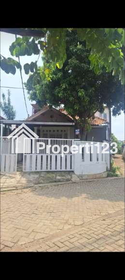 Rumah Jalan PDAM Rawa Buntu BSD Hanya 500meter Dari Boulevard - 1
