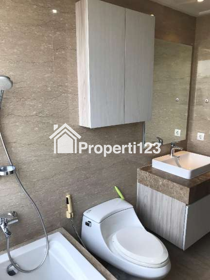Apartemen Menteng Park Tower Emerald 3 BR Furnish Privat Lift - 9