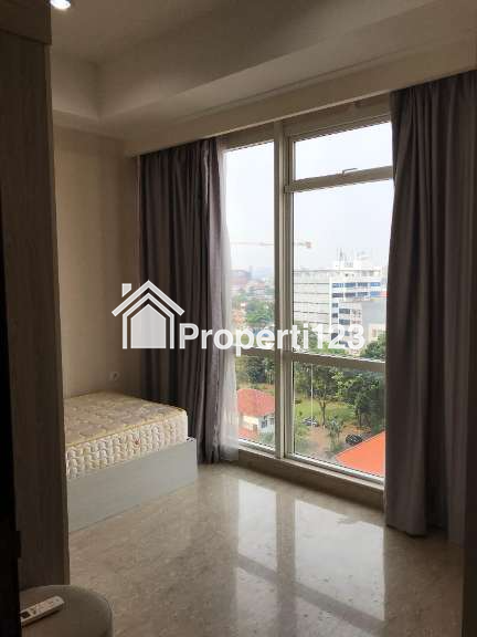 Apartemen Menteng Park Tower Emerald 3 BR Furnish Privat Lift - 7