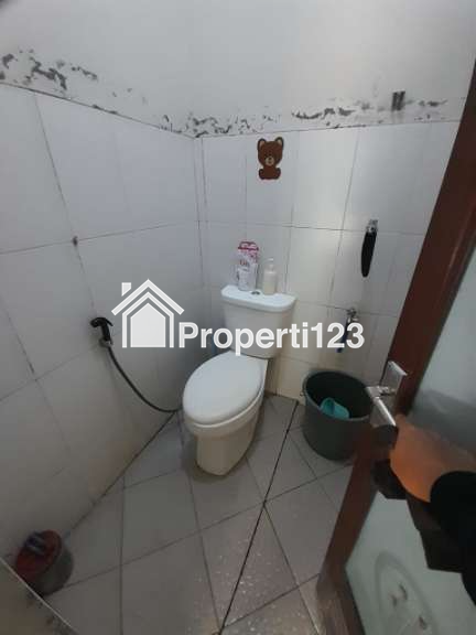 Dijual Rumah Lelang di Pinus Regency - 7