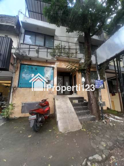 Dijual Ruko Lelang di Pasteur - 1