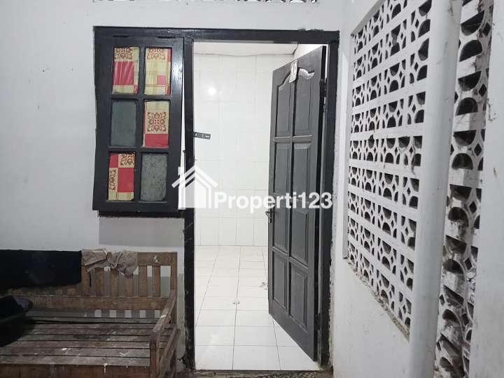 Kost Putri Dekat UCY Universitas Cokroaminoto, Kampus UST, Universitas Ahmad Dahlan, XT Square Yogyakarta, RS Islam Hidayatullah - 1