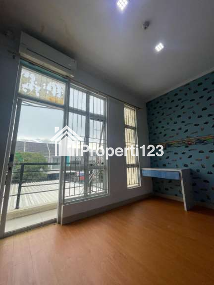 Rumah Taman Surya 5 Type Verona Kalideres Siap Huni Full Interior - 12