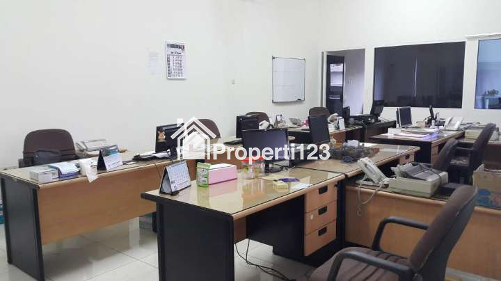 Gudang Komplek Margomulyo Indah Eks Gudang Baja Include Crane - 4